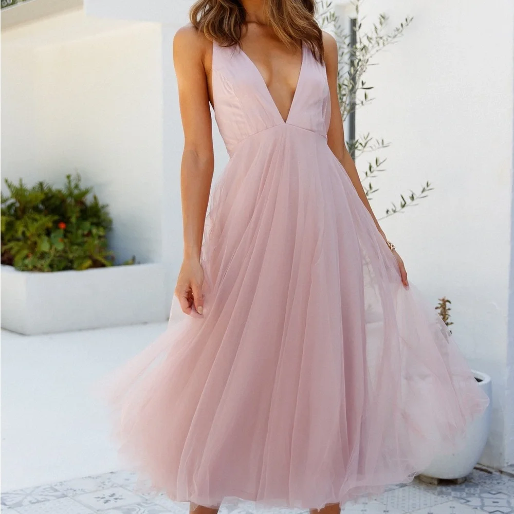 Hello Molly “Kiss the Girl” blush tulle midi - Picture 3 of 12